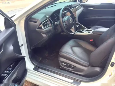 Toyota Camry, 2019
