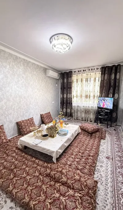 3-комн. квартира, 1 этаж, 76 м², Сино