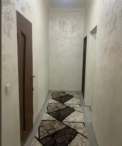 2-комн. квартира, 5 этаж, 50м², Фирдавси