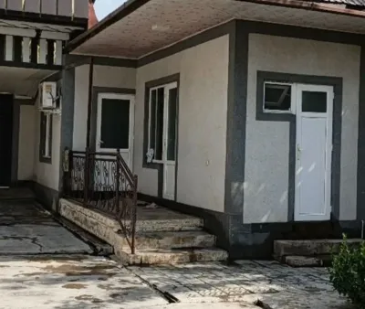 1 этажн. 8-комн. дом, 8 соток, Исмоили Сомони, болои Кушониен