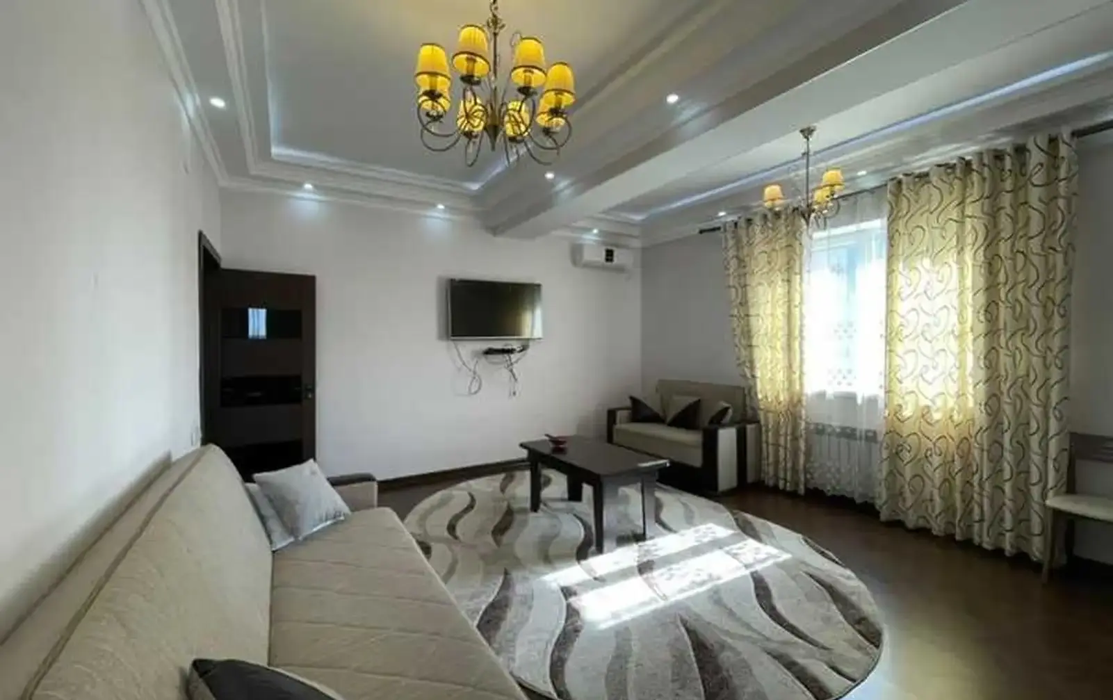 3-комн. квартира, 10 этаж, 107м², ЦУМ
