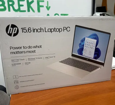 Ноутбук HP 15.6 FHD TOUCHSCREEN Laptop - intel Core i5-1334U - 8GB RAM - 512GB