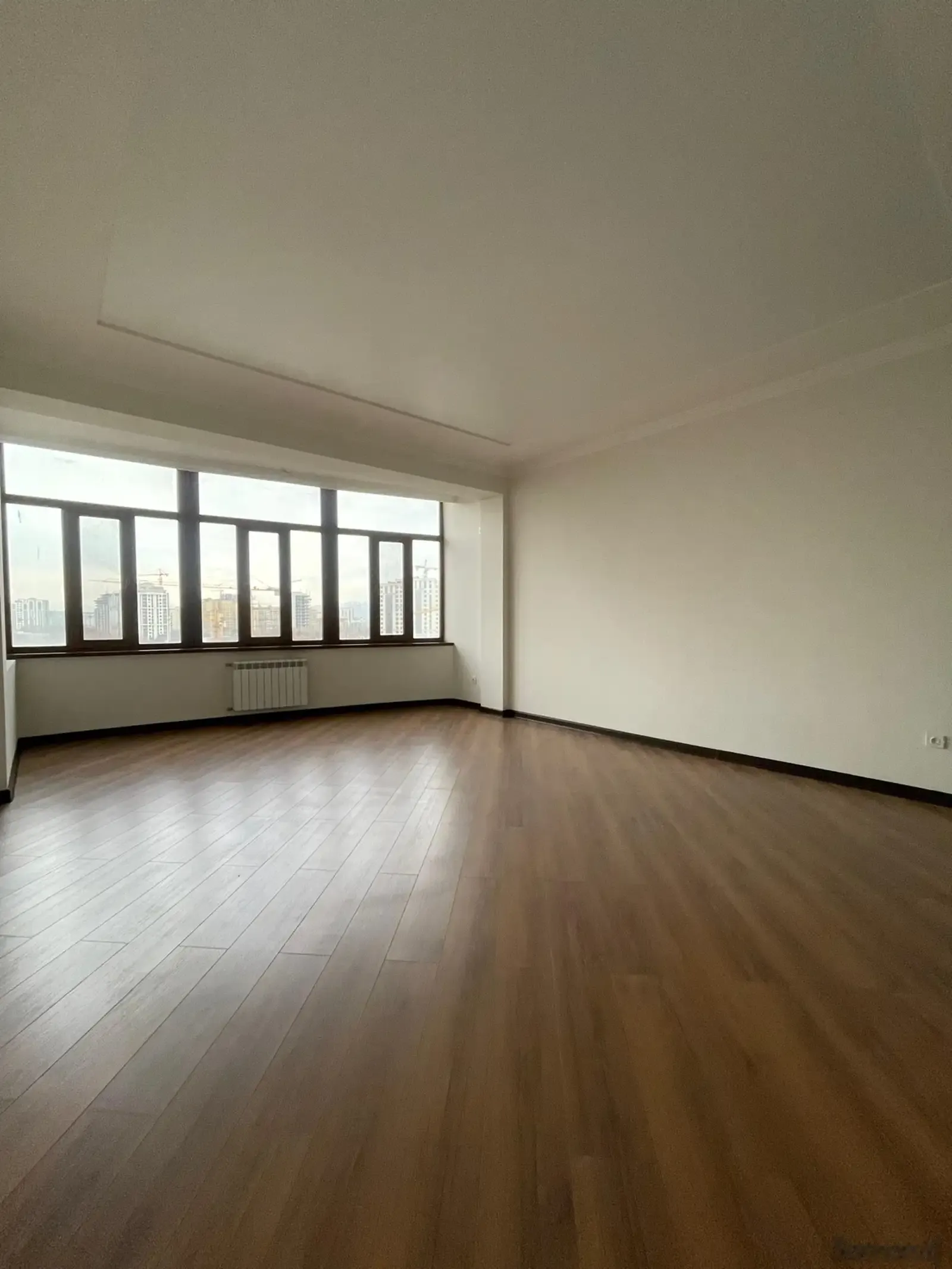 3-комн. квартира, 9 этаж, 176 м², Дом печать, Ил Патио