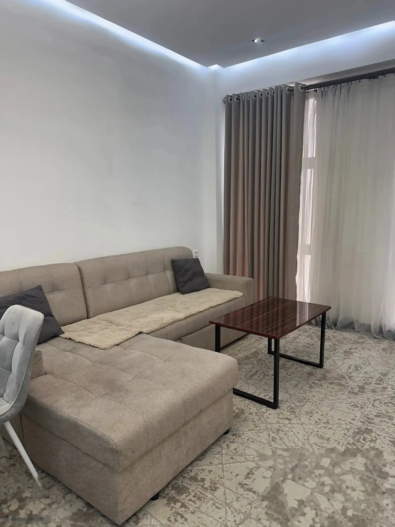1-комн. квартира, 11 этаж, 55 м², Шохмансур