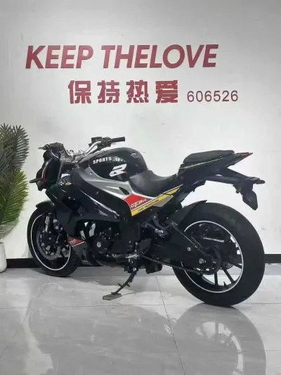 Мотоцикл BMW 400RR