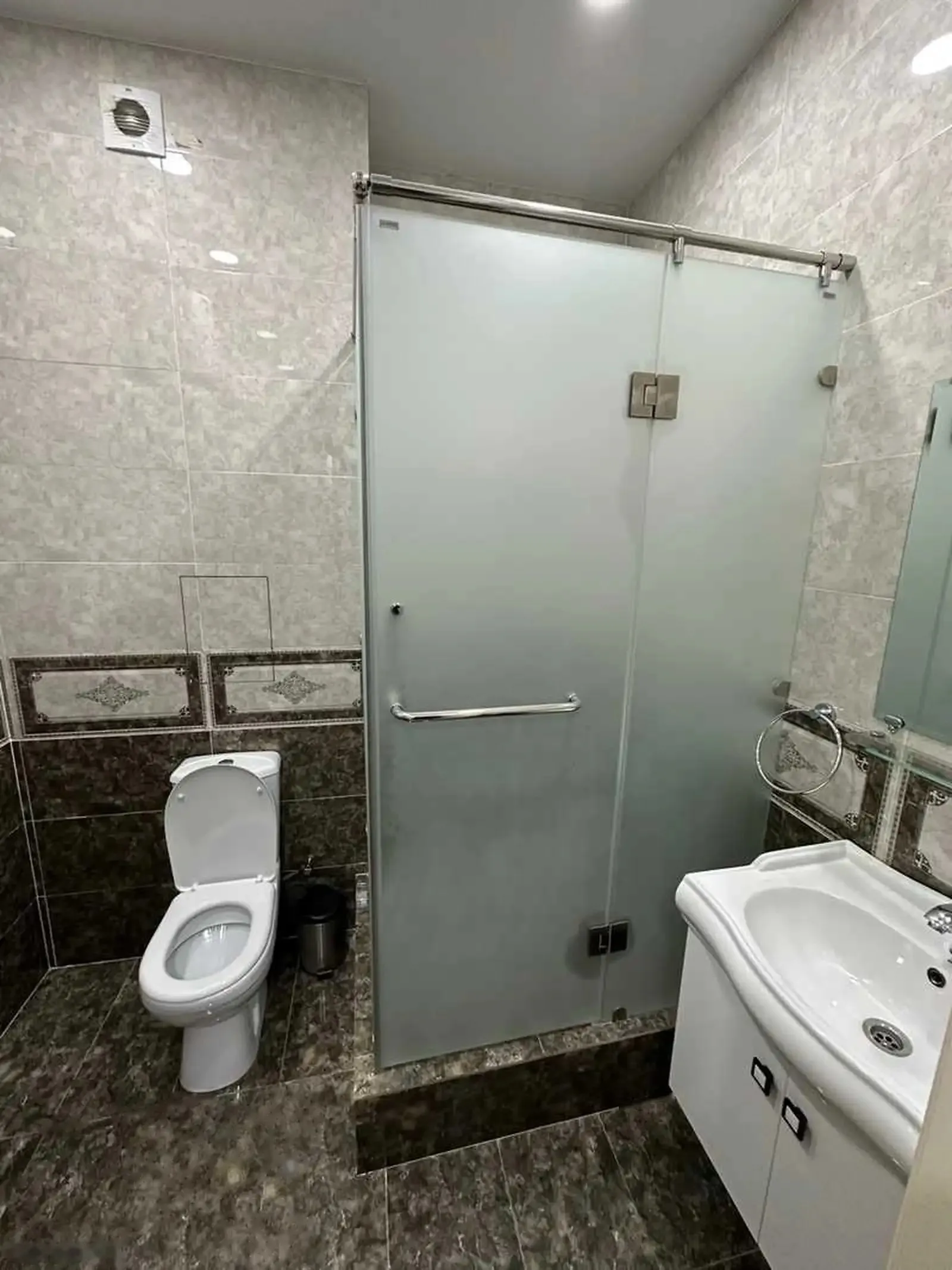 3-комн. квартира, 4 этаж, 136м², дом печати