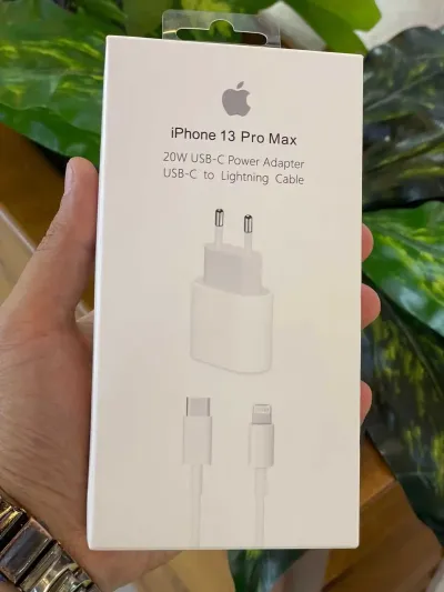 Зарядное устройство для iPhone