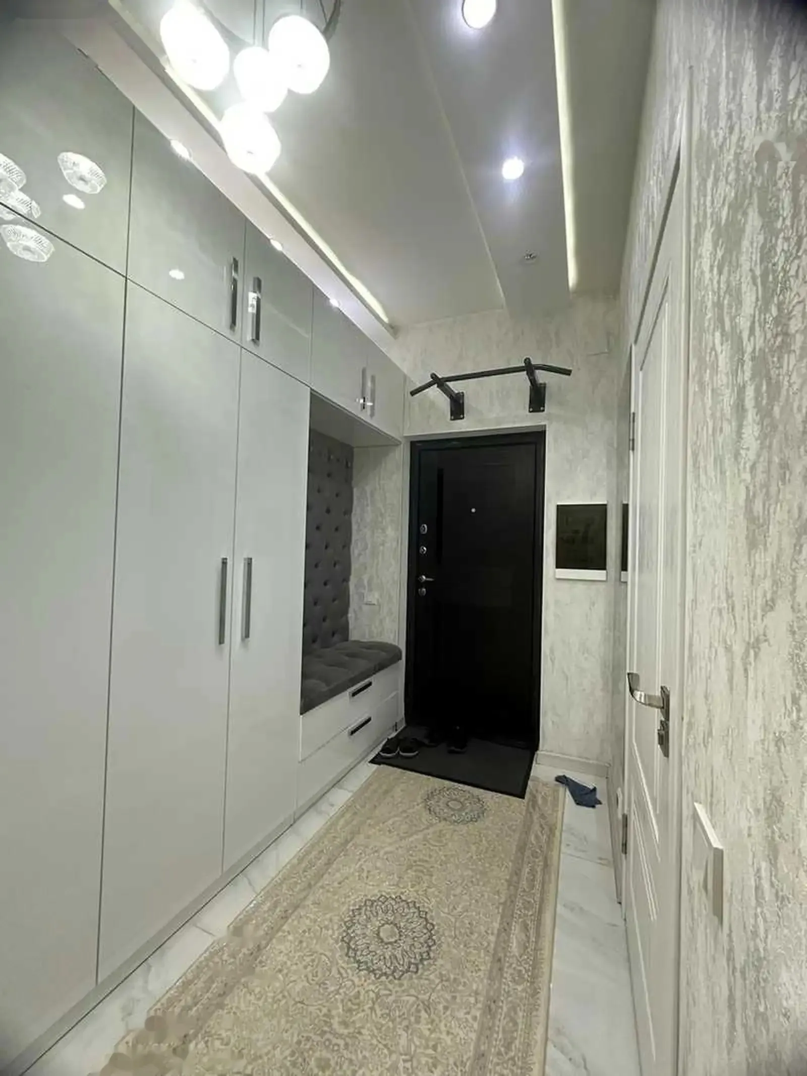 3-комн. квартира, 10 этаж, 77м², Шохмансур(Аэропорт)