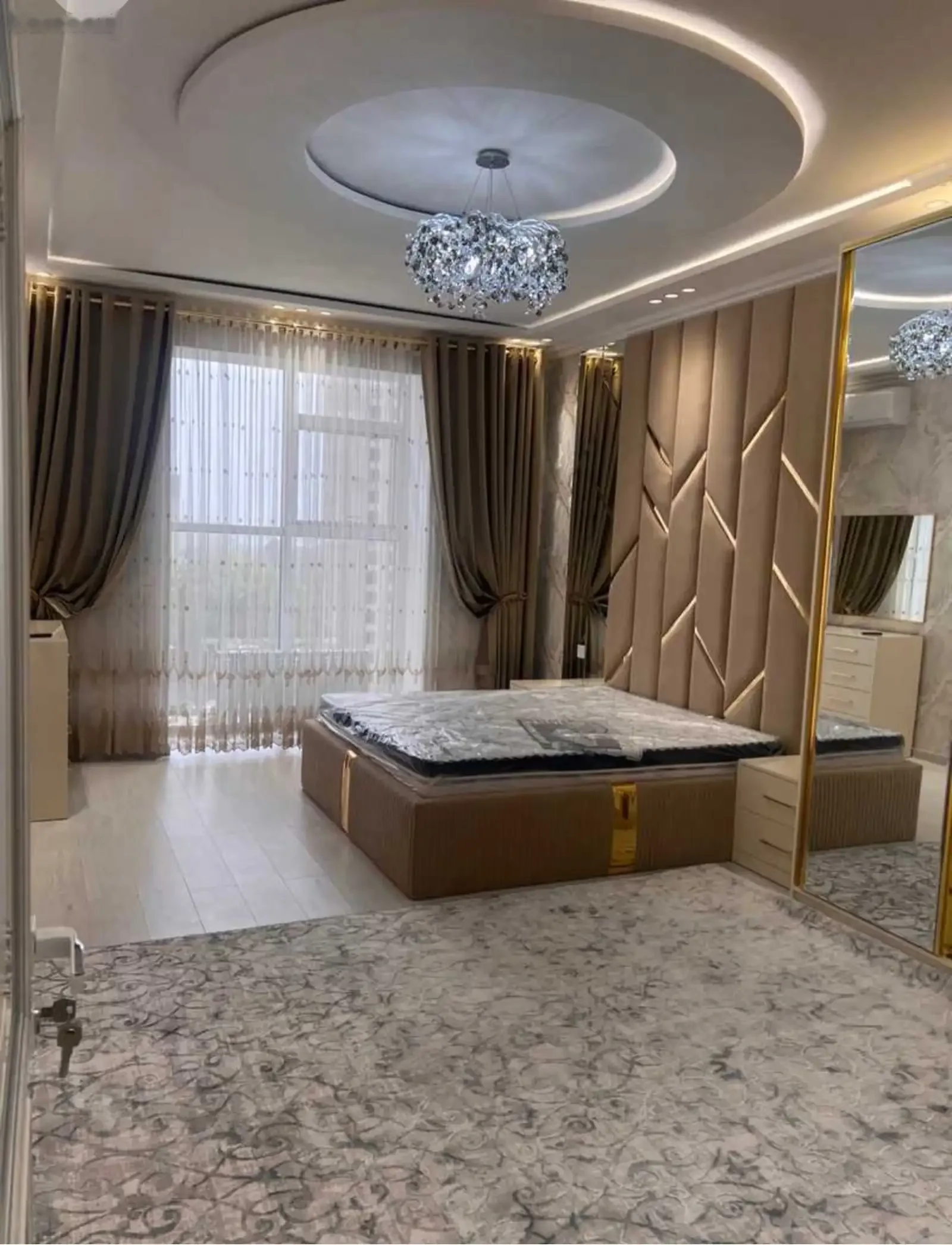 3-комн. квартира, 8 этаж, 146м², Домпечать