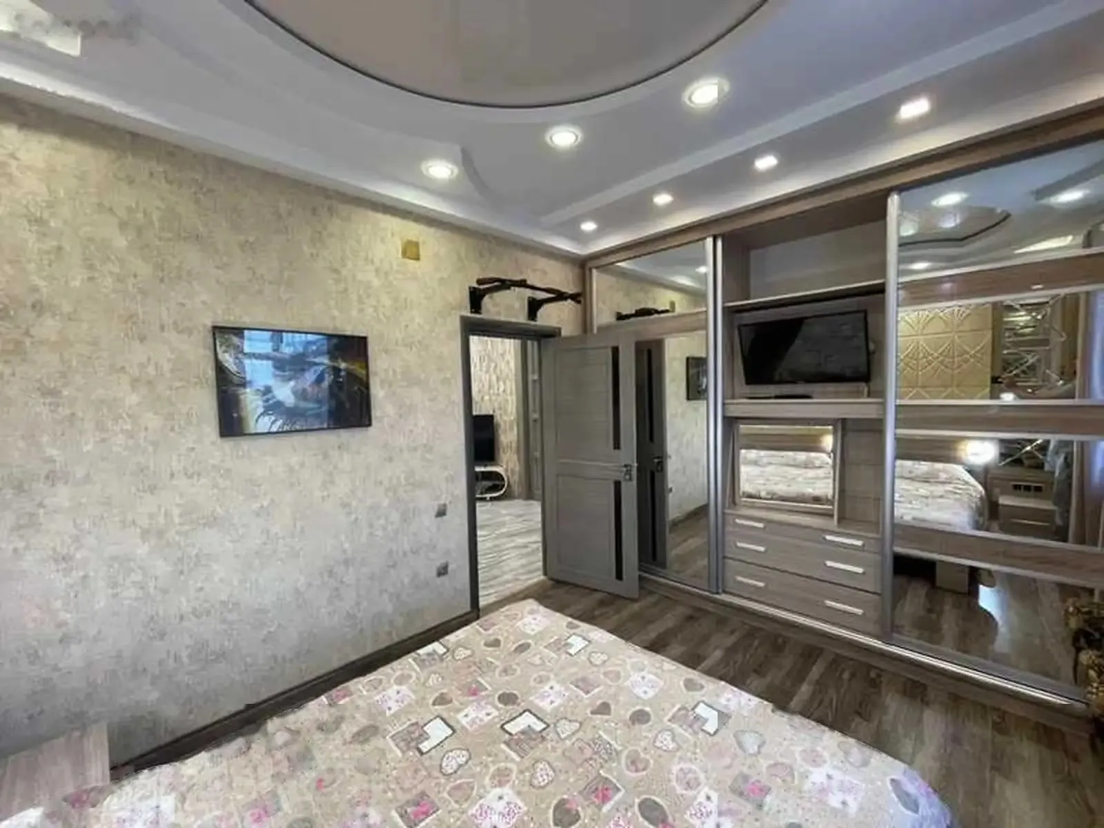 2-комн. квартира, 3 этаж, 68м², Шохмансур