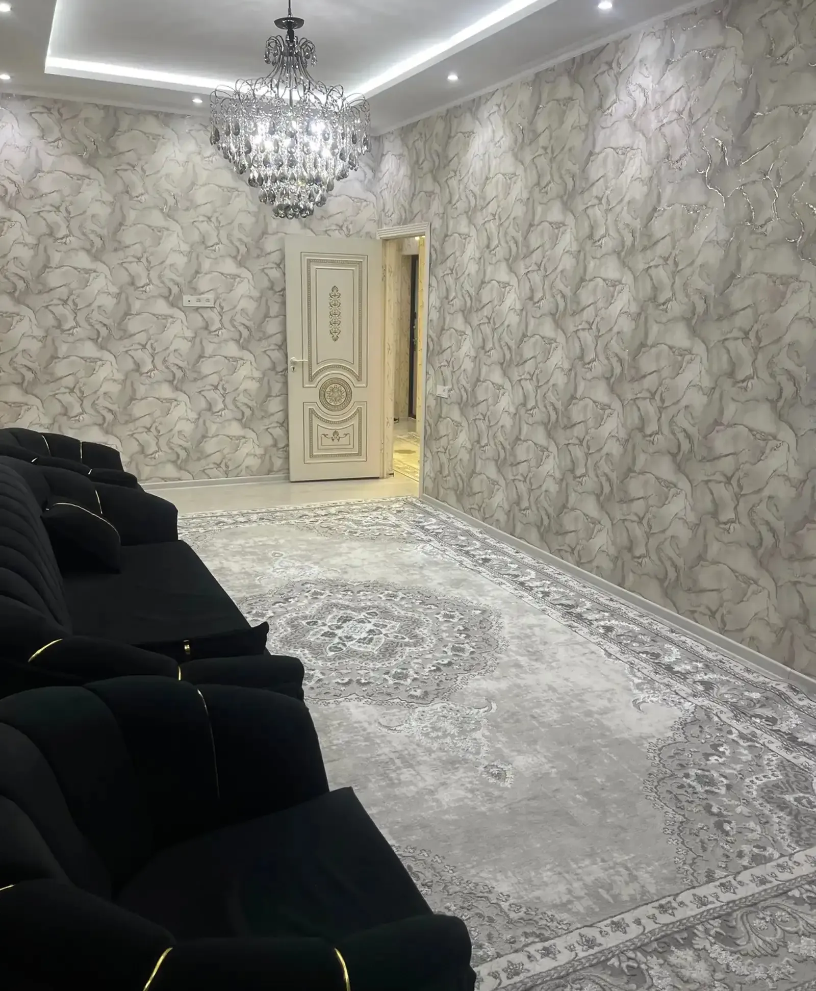 2-комн. квартира, 15 этаж, 62м², Айнм 53, бари Релакс