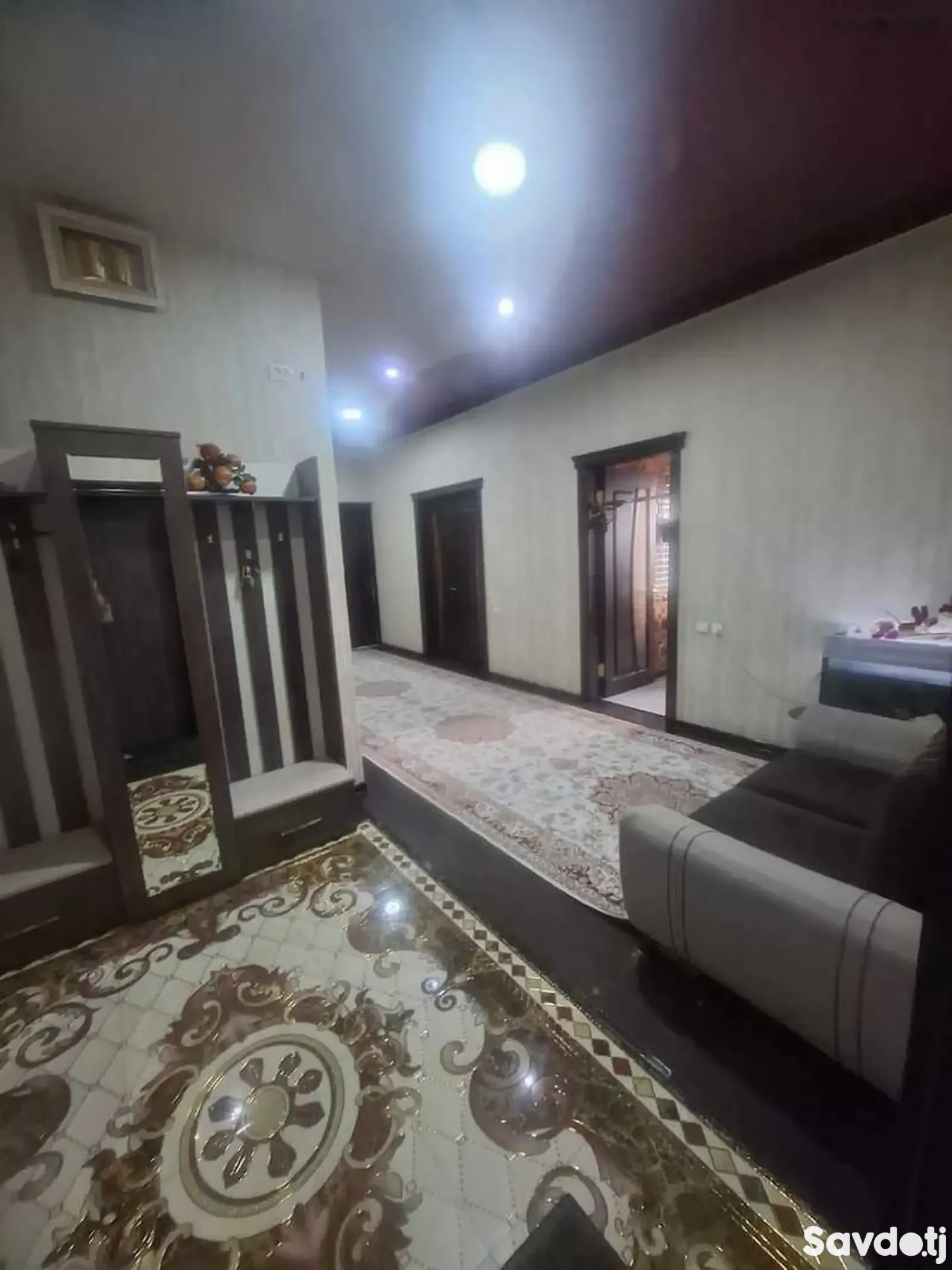 3-комн. квартира, 6 этаж, 110м², Қараболо, кохи Борбад, доми Ёвар