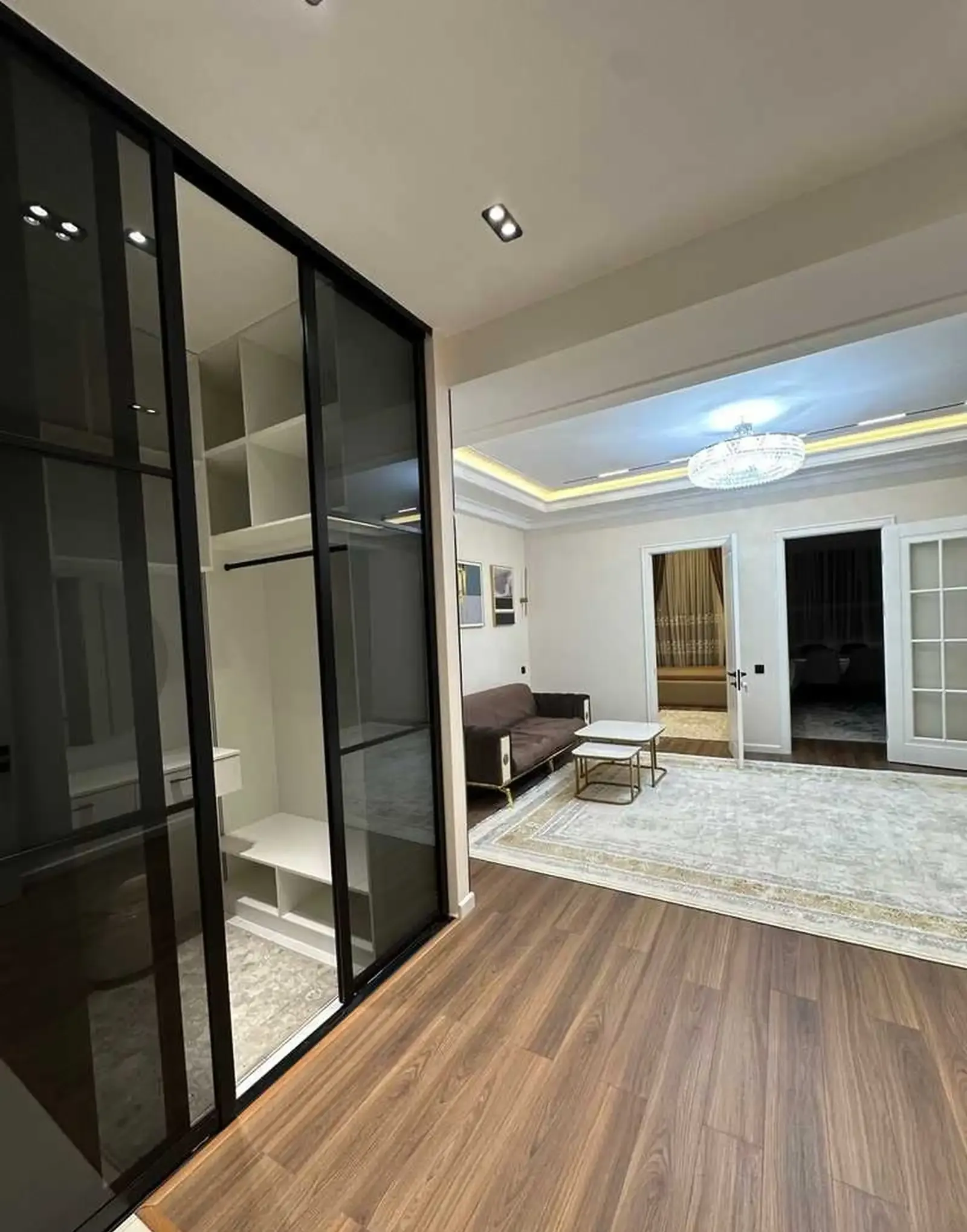 2-комн. квартира, 12 этаж, 64м², Овир, Донишгоҳи Славянский .доми Себистон