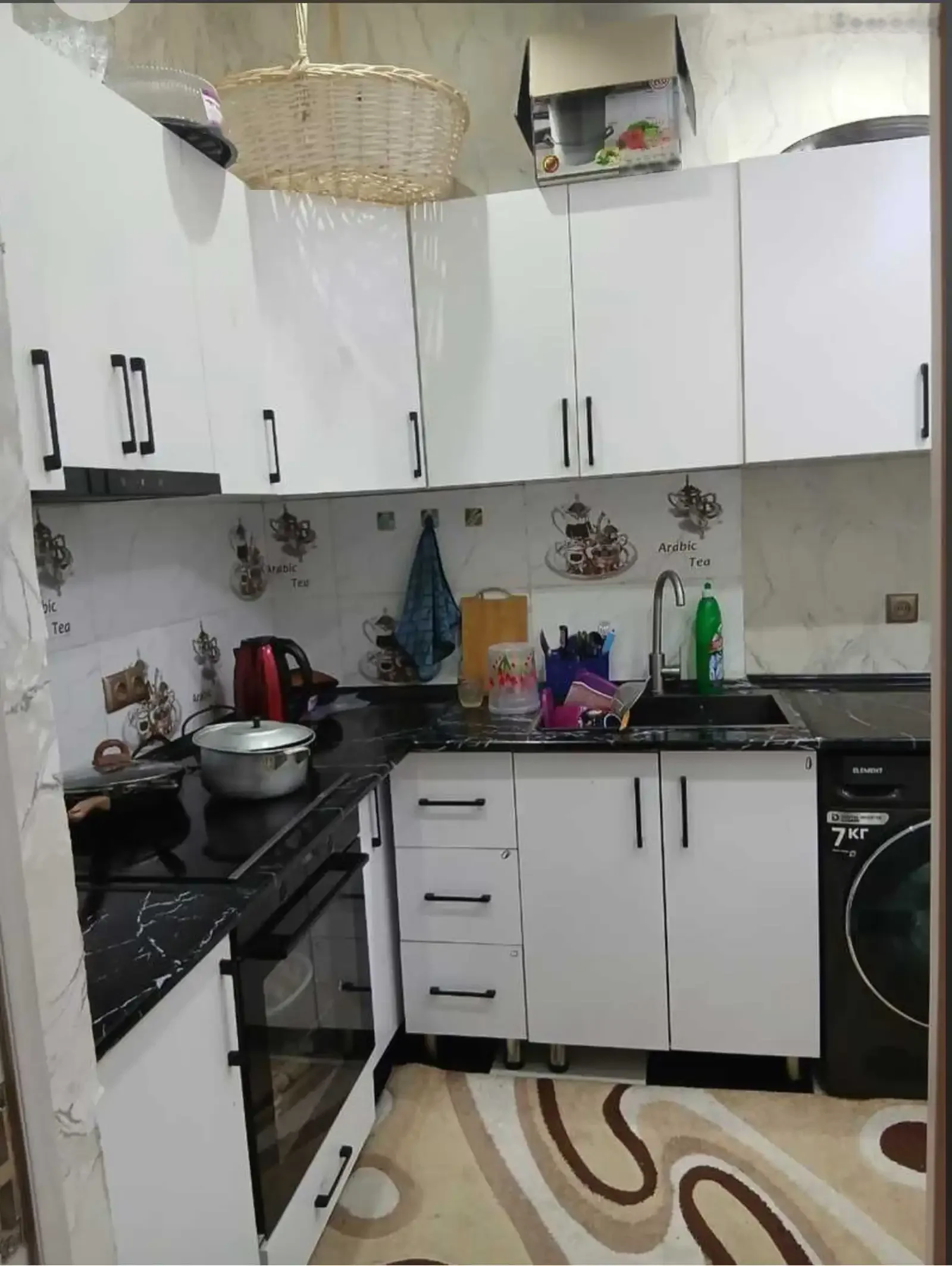 2-комн. квартира, 16 этаж, 106м², 82мкр