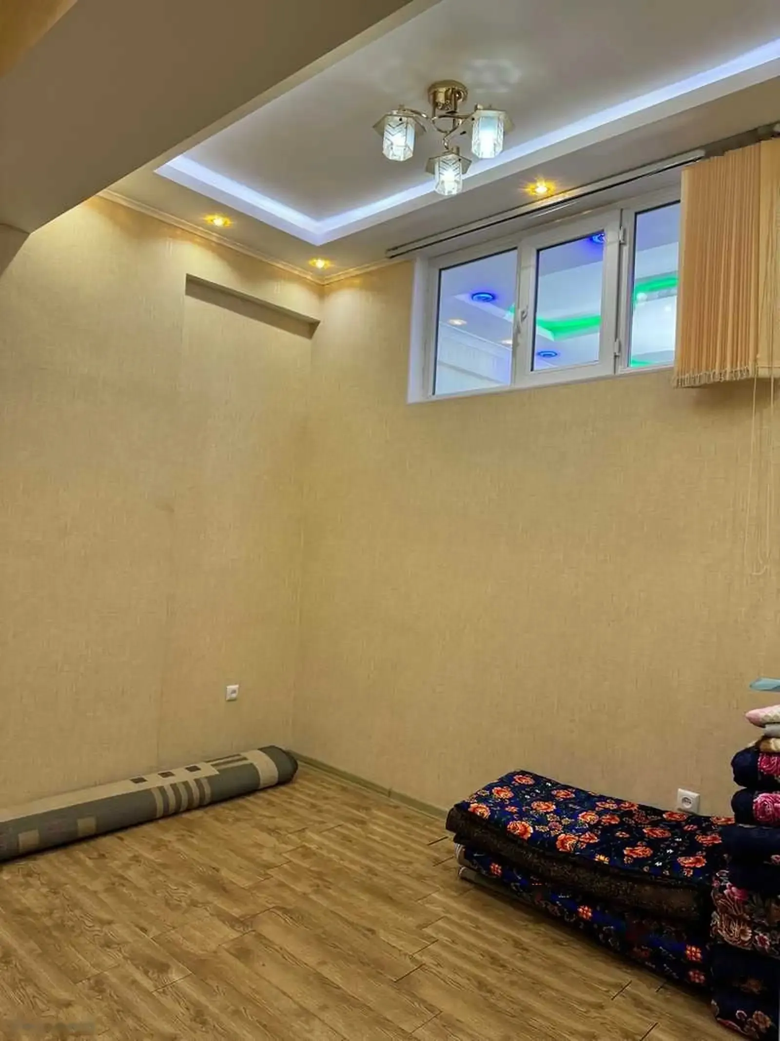 2-комн. квартира, 8 этаж, 70м², пайкари профсоюз