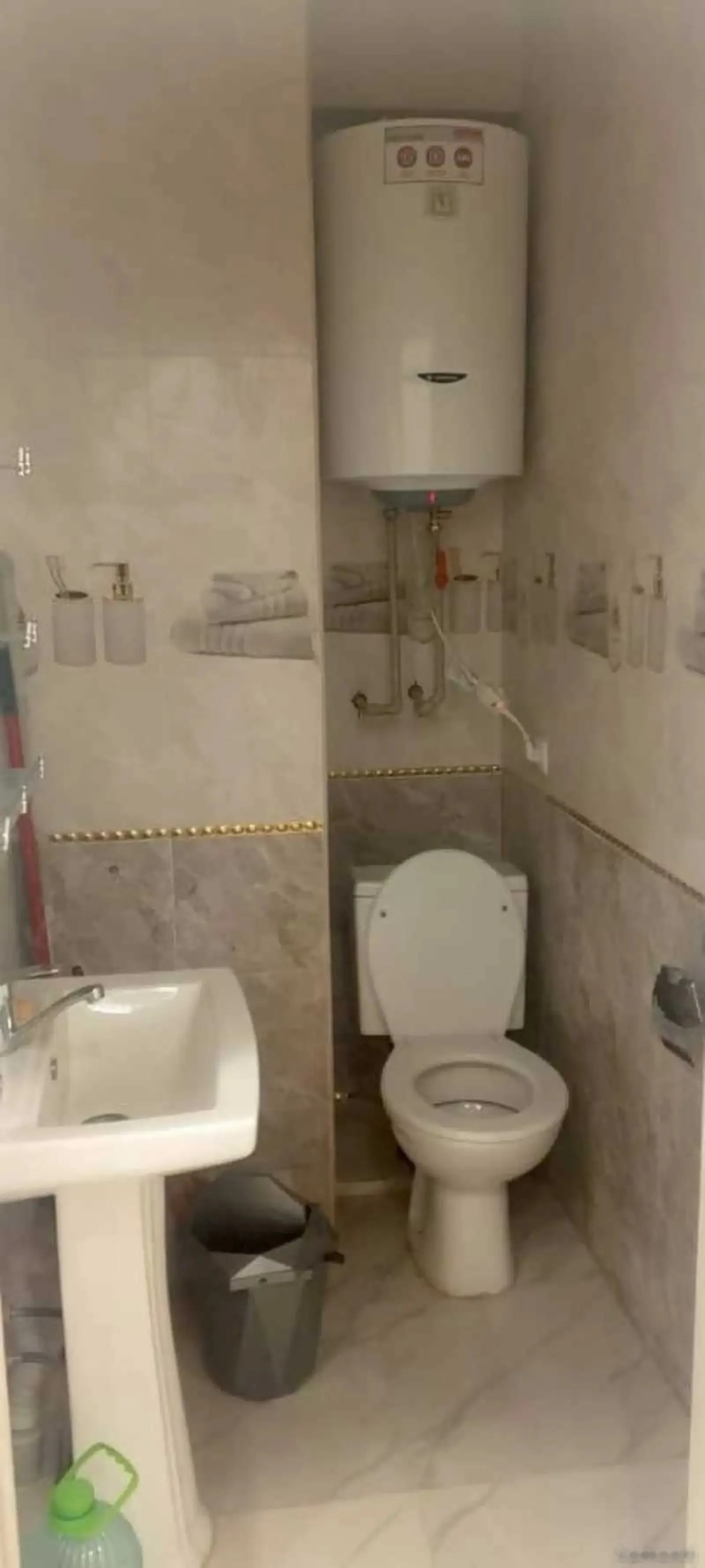 2-комн. квартира, 9 этаж, 63м², 32мкр