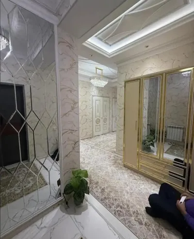 2-комн. квартира, 4 этаж, 103м², И.Сомони, куч Пушкин 33
