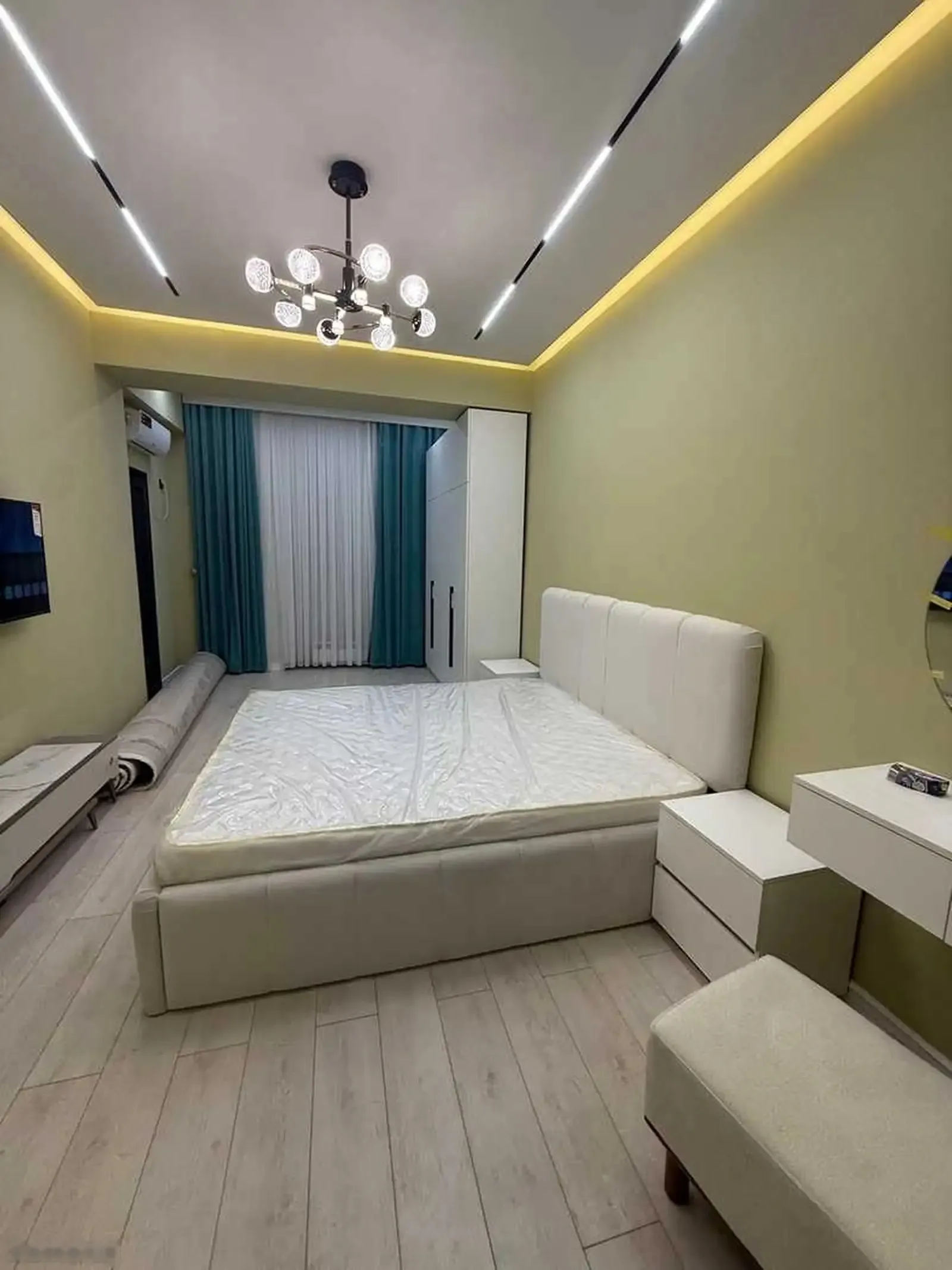 2-комн. квартира, 12 этаж, 110м², Овир