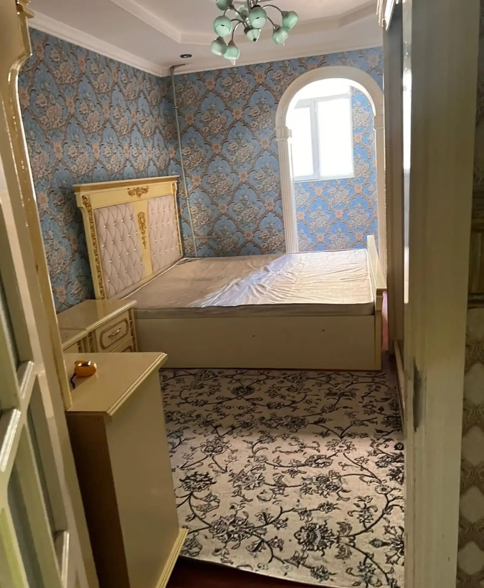 2-комн. квартира, 2 этаж, 76м², Мости аэропорт