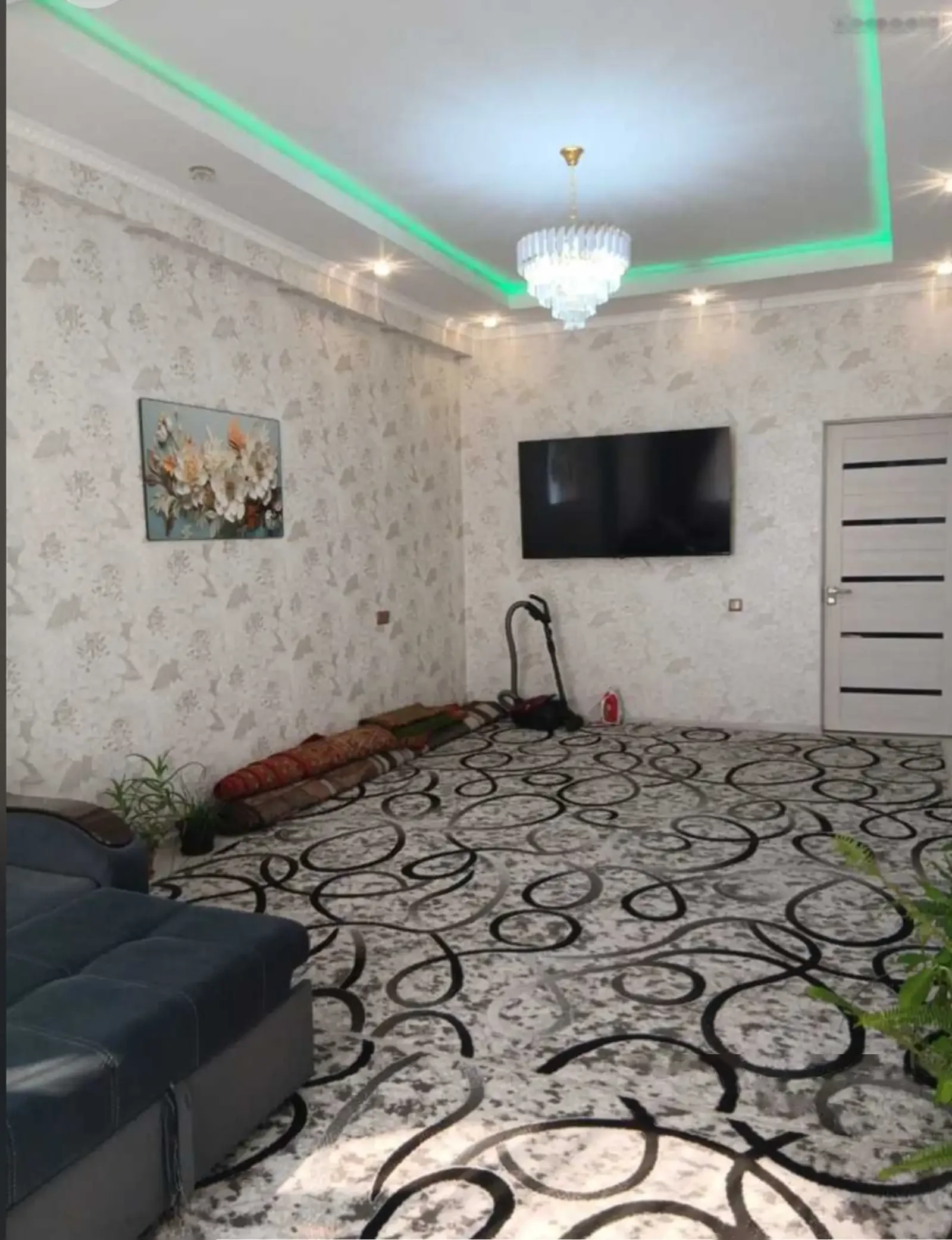 2-комн. квартира, 16 этаж, 106м², 82мкр