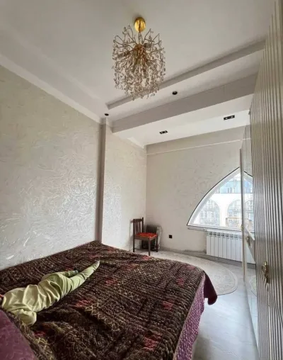 3-комн. квартира, 16 этаж, 65 м², Овир, Султанбей