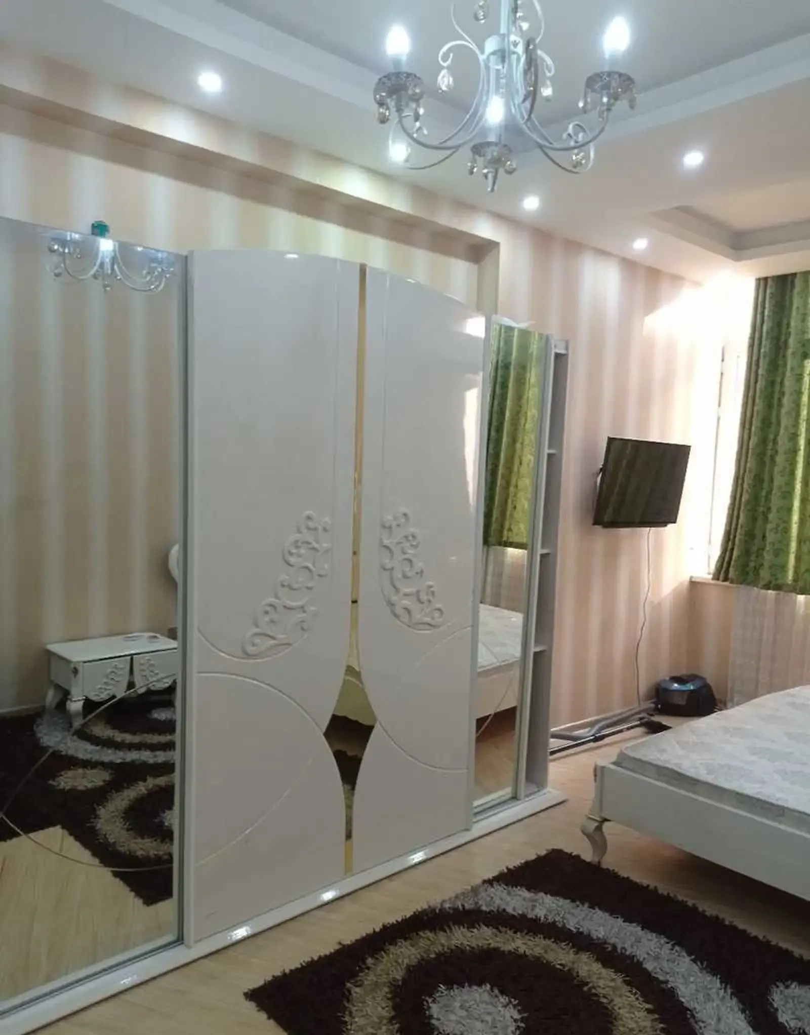 3-комн. квартира, 4 этаж, 110м², Пайкари Дом Печати Таможней