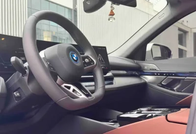 BMW 5 series, 2025