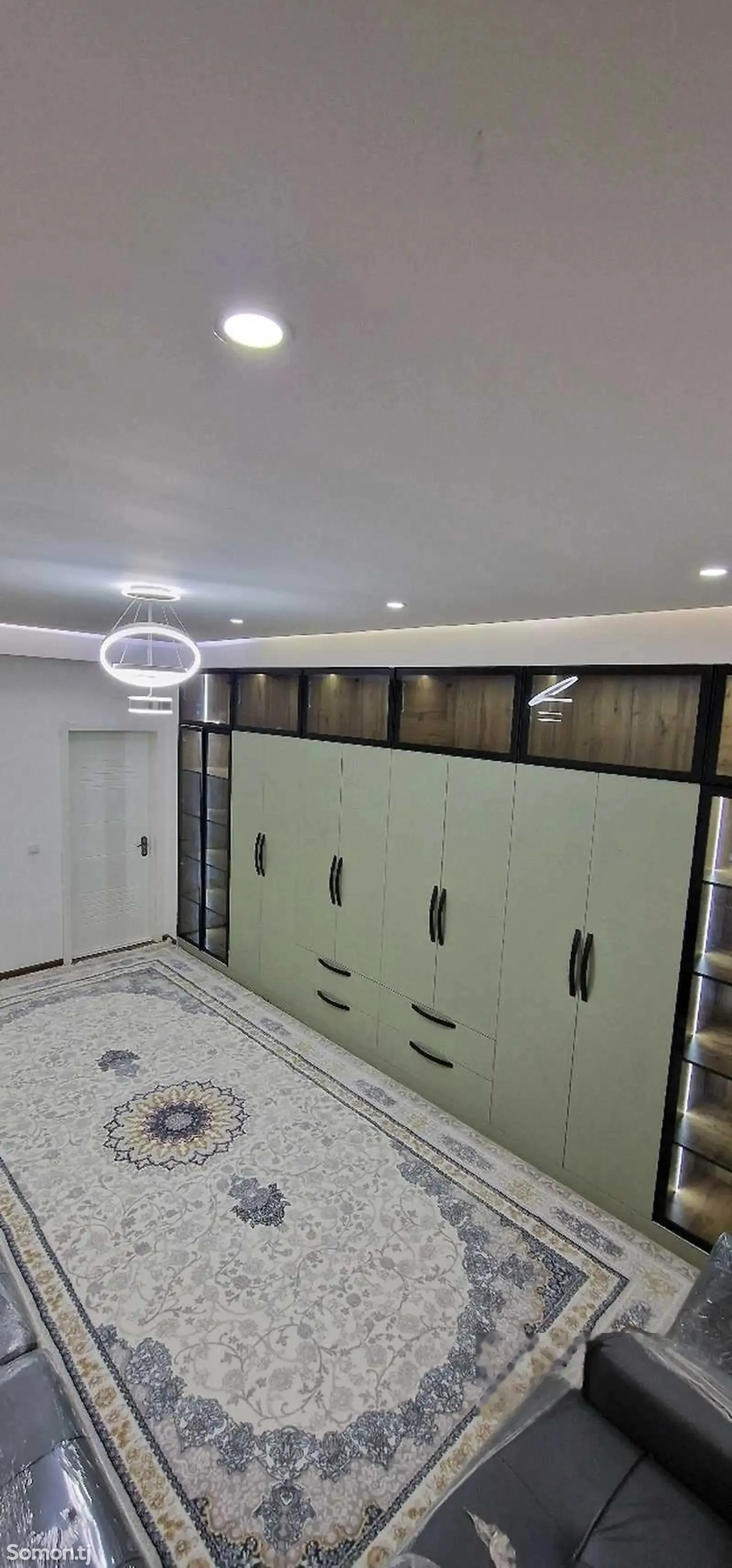 3-комн. квартира, 12 этаж, 125м², 102мкр