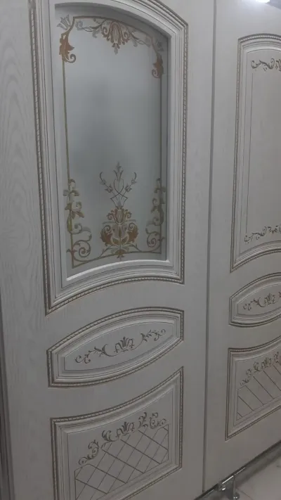 Дверь багет