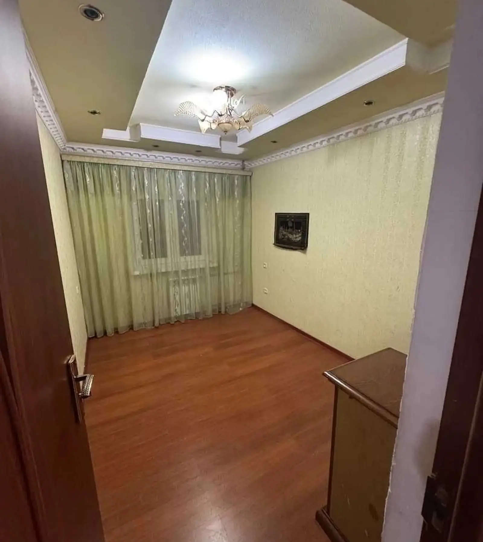 4-комн. квартира, 2 этаж, 56м², 102 мкр
