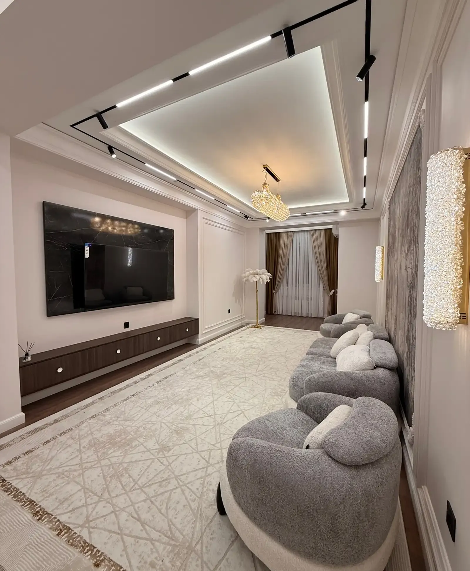 2-комн. квартира, 7 этаж, 84 м², Славянский, ЗАГС