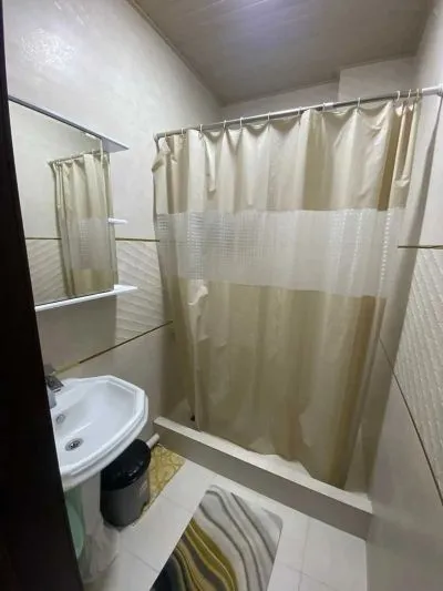 2-комн. квартира, 5 этаж, 75м², 112мкр