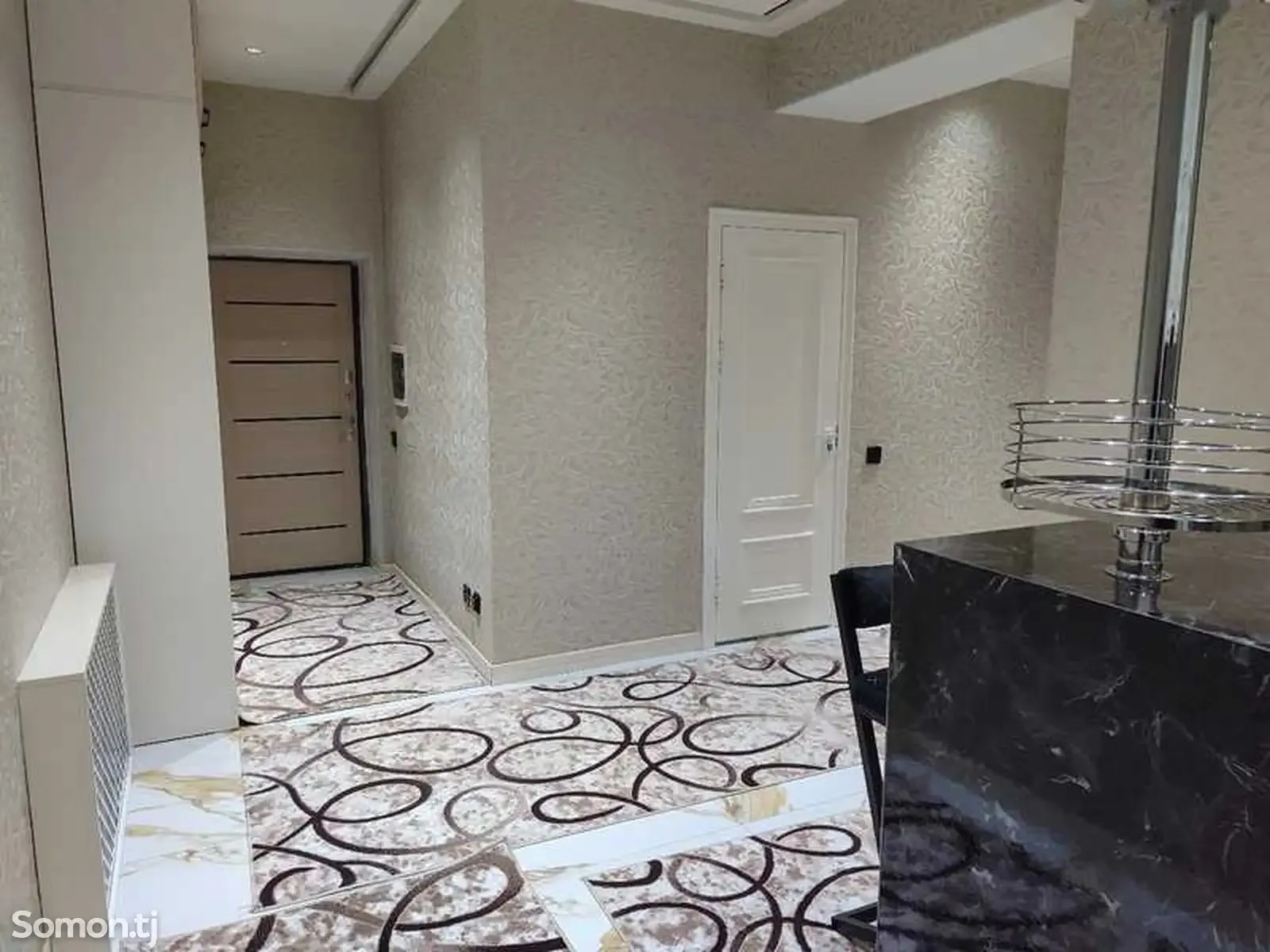 1-комн. квартира, 5 этаж, 50 м², Голубой экран