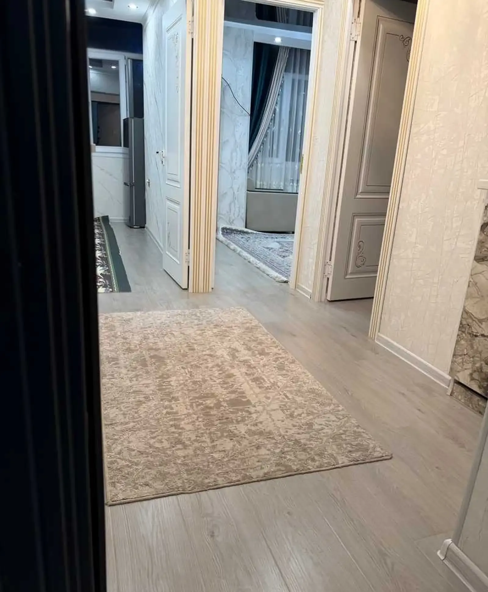 2-комн. квартира, 2 этаж, 45м², Фирдавси
