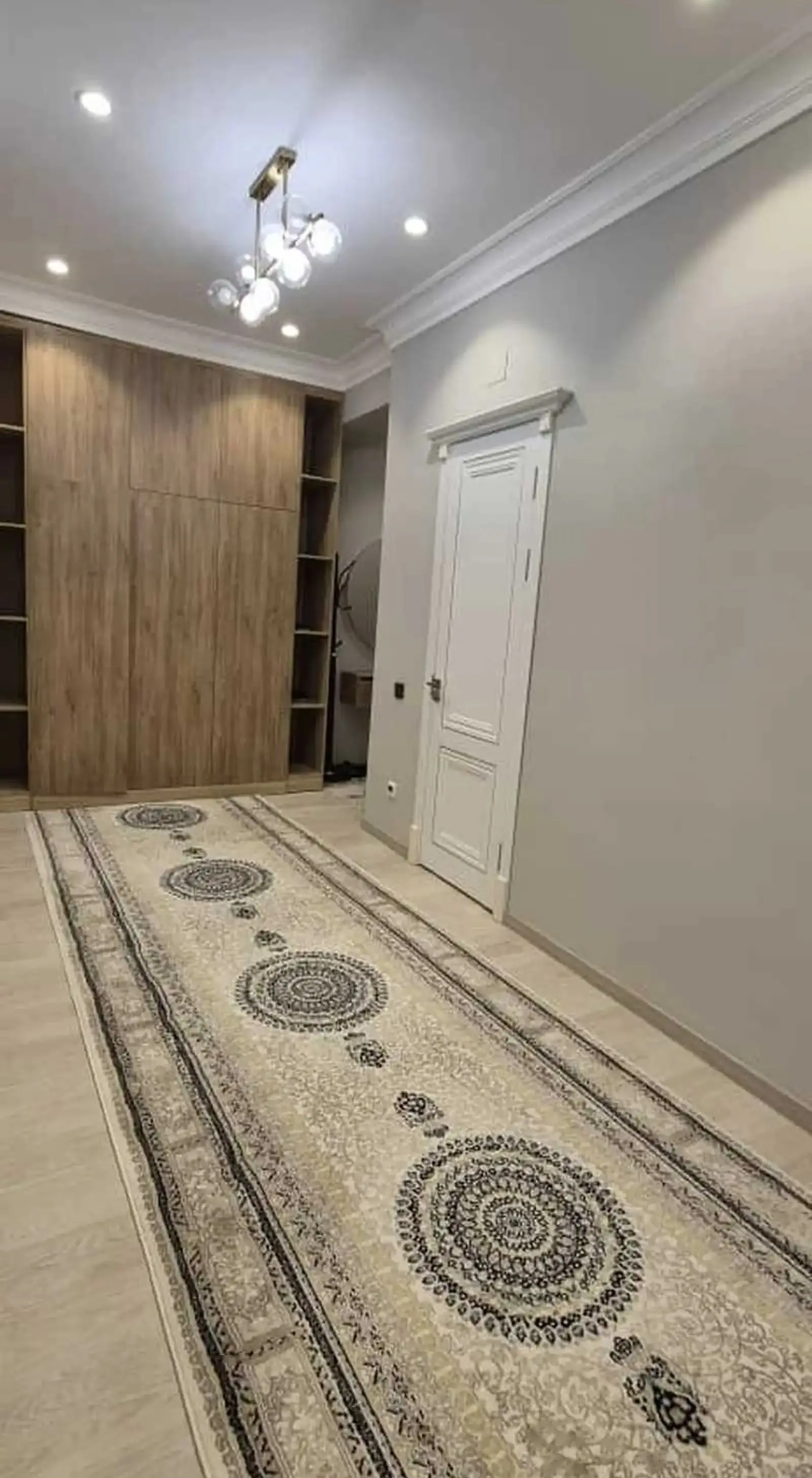 2-комн. квартира, 15 этаж, 90м², Шохмансур