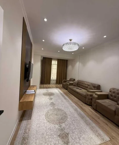 2-комн. квартира, 14 этаж, 70м², Сино 82 мкр