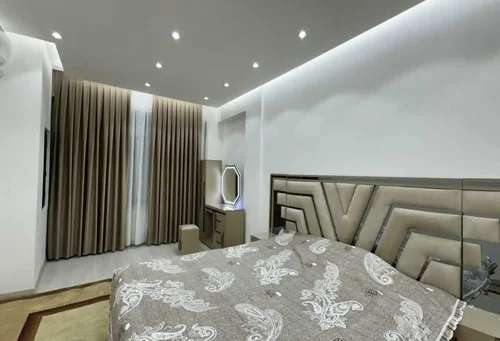 2-комн. квартира, 12 этаж, 92м², И. Сомони