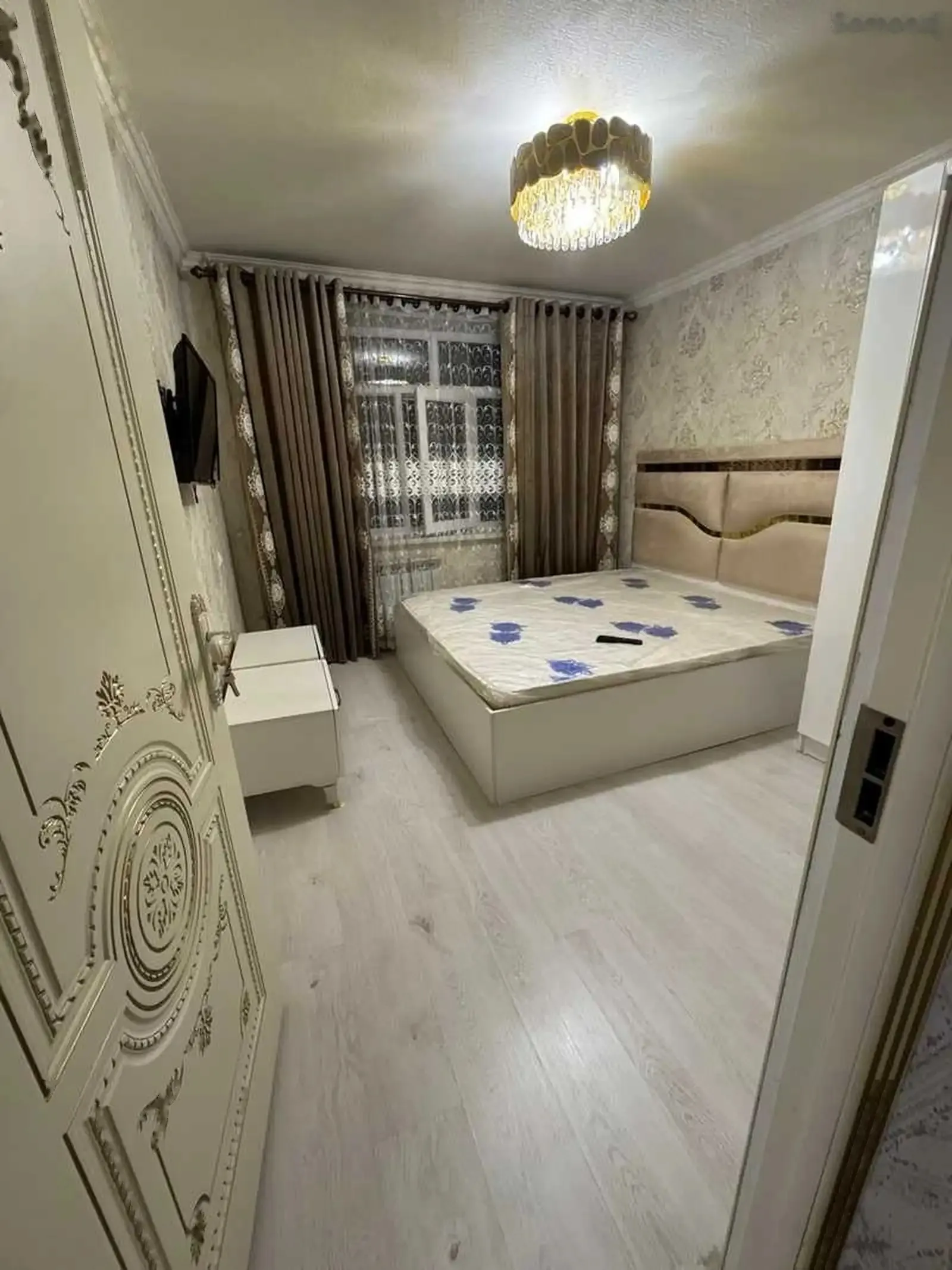 3-комн. квартира, 3 этаж, 70м², Сино