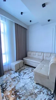 3-комн. квартира, 4 этаж, 80 м², сино