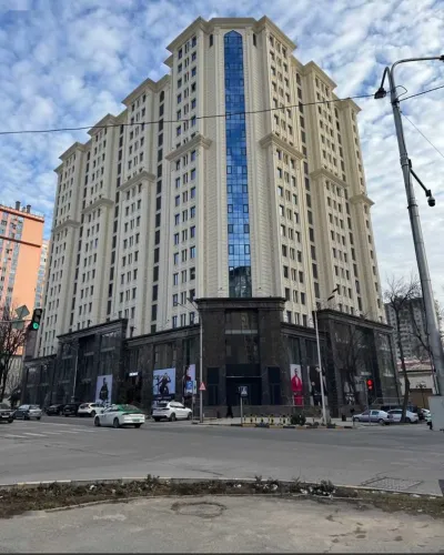 2-комн. квартира, 12 этаж, 76м², И.Сомони