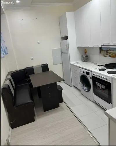3-комн. квартира, 10 этаж, 120м², Исмоили Сомони бозори Мехргон