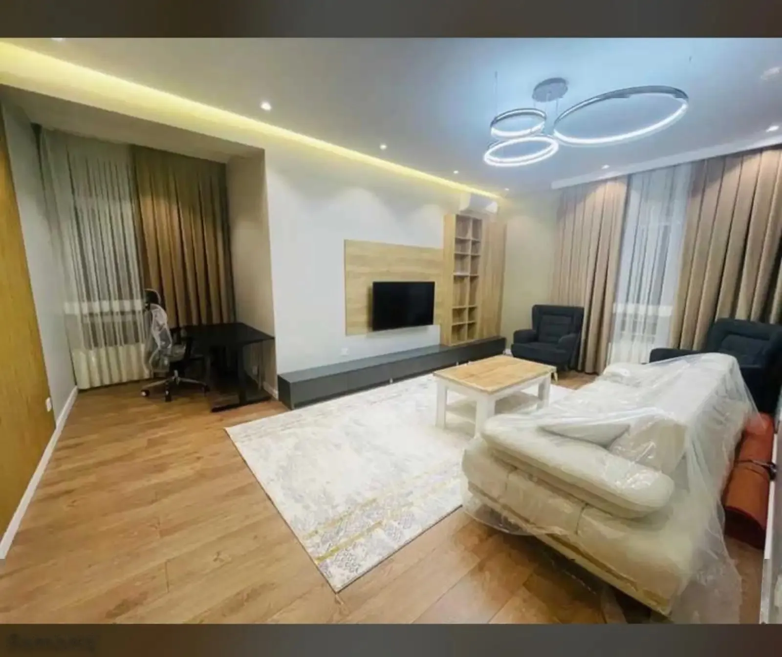 2-комн. квартира, 5 этаж, 65м², сомони