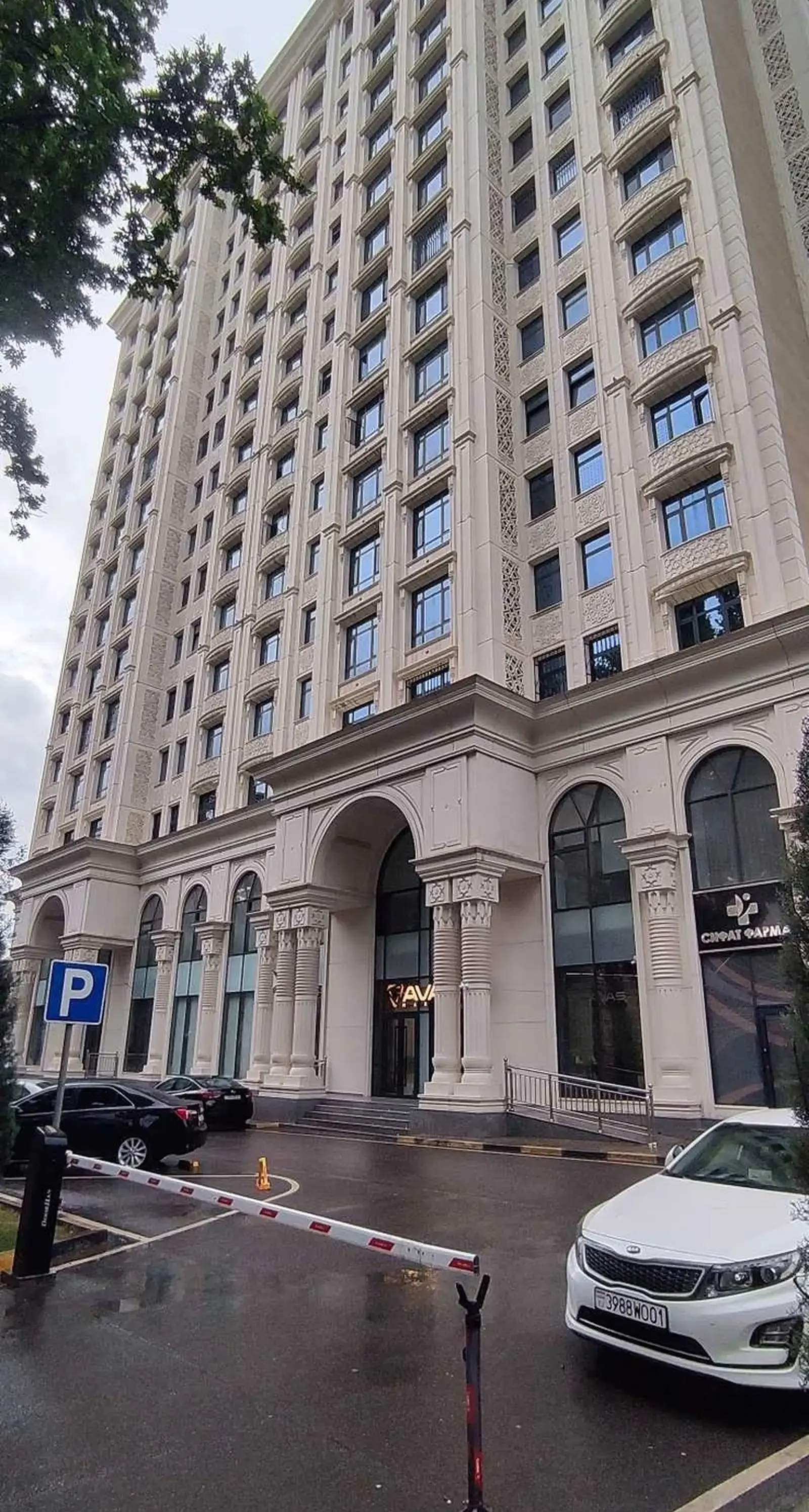 2-комн. квартира, 9 этаж, 100м², И. Сомони