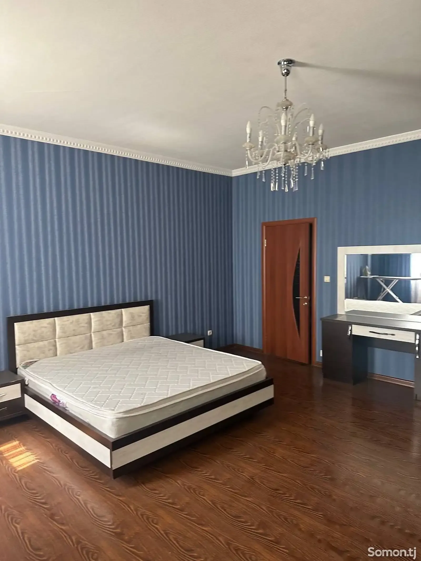 3-к квартира, 2 этаж, 203 м², Дом печати