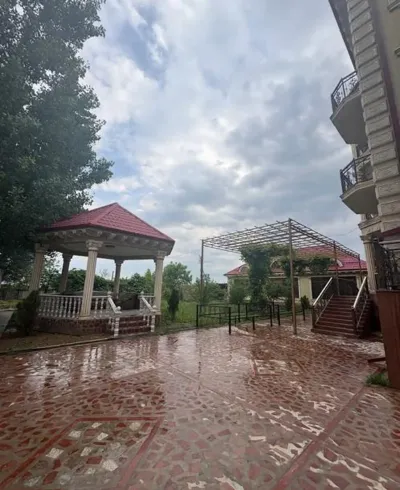 3-этажный, 3 комнатный дом, 700 м², Чоряккорон