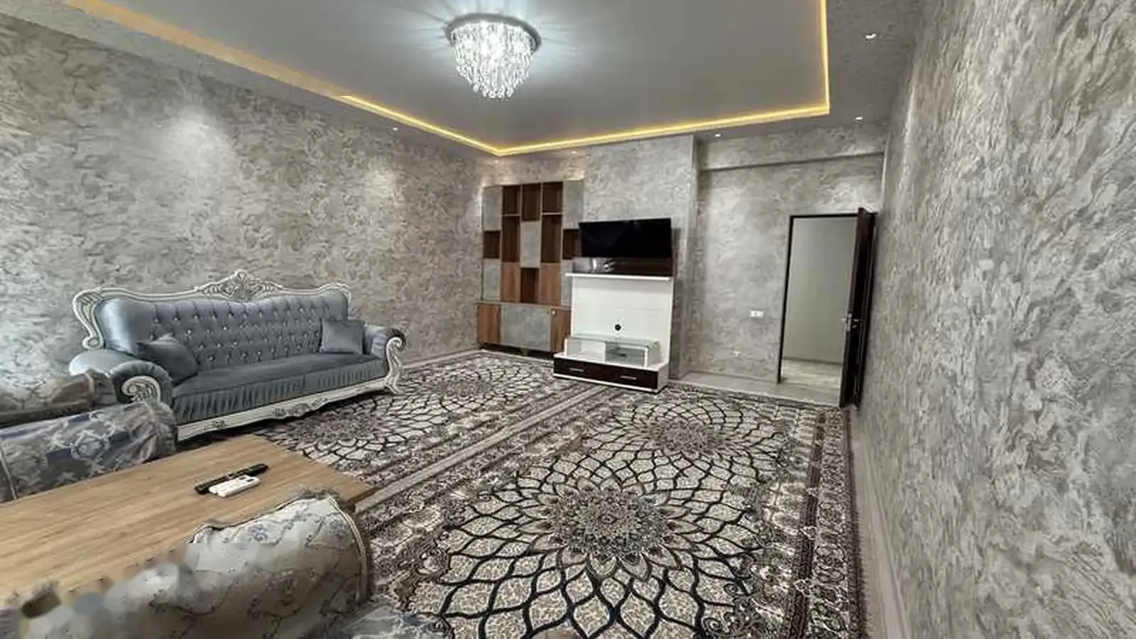3-комн. квартира, 9 этаж, 240м², караболо