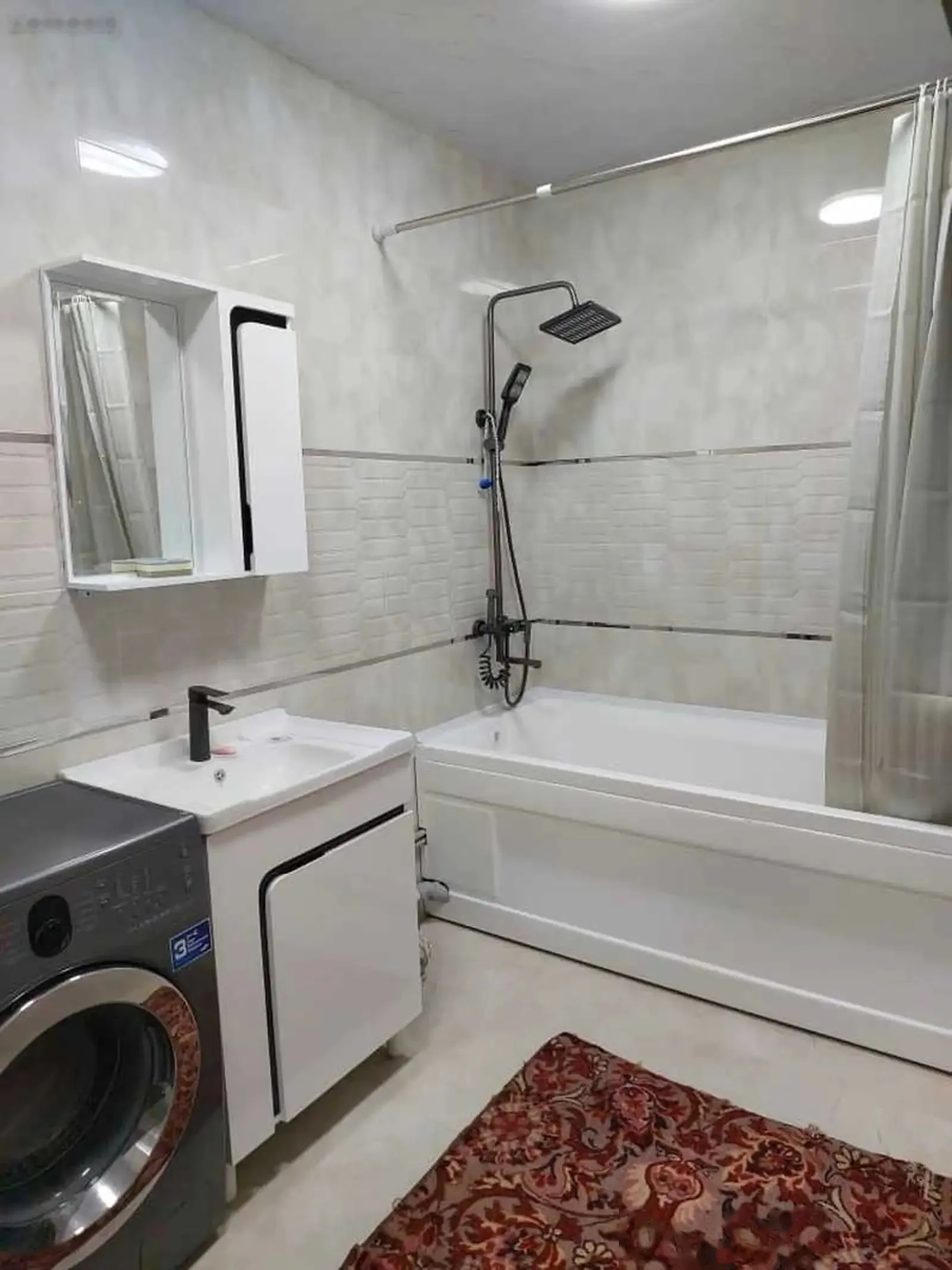 2-комн. квартира, 5 этаж, 90м², Дом печати