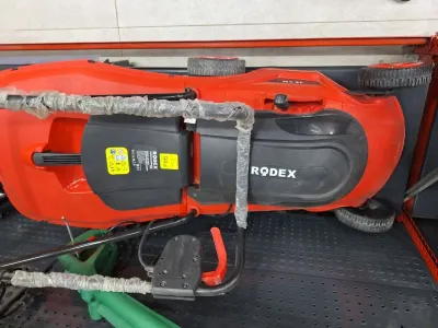 Электрическая газонокосилка Rodex
