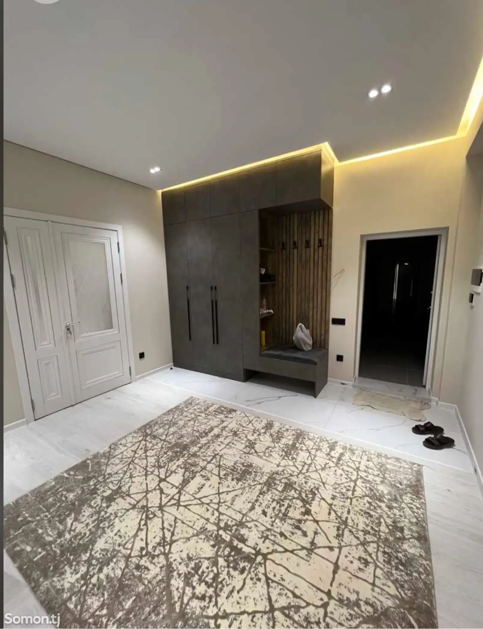 2-комн. квартира, 4 этаж, 91м², Цум