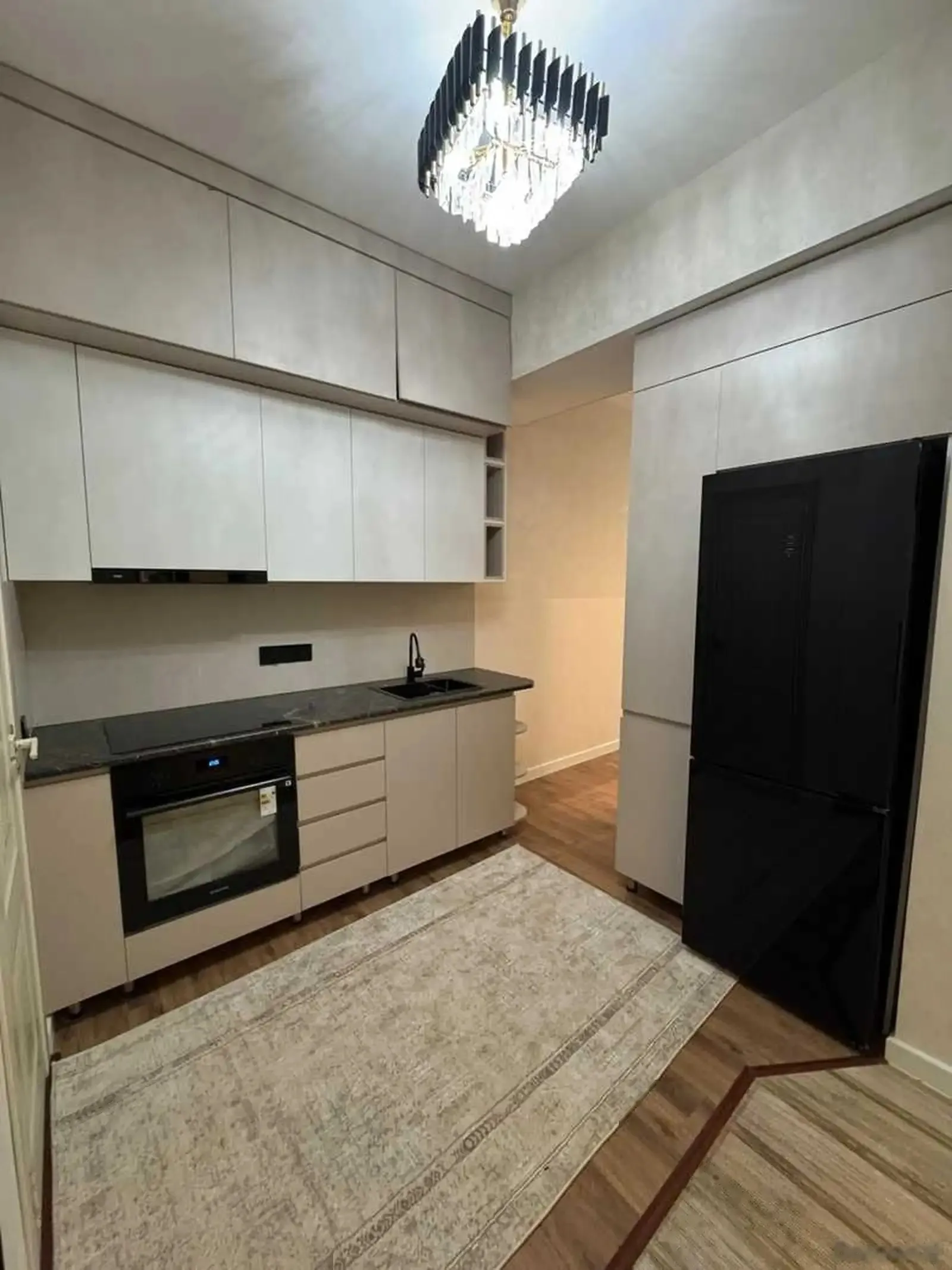 1-комн. квартира, 17 этаж, 38 м², Шохмансур